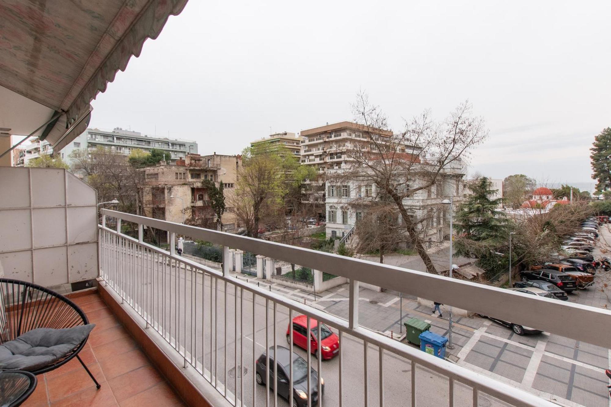 Houseloft Queen Olga Casa Thessaloniki Exterior photo