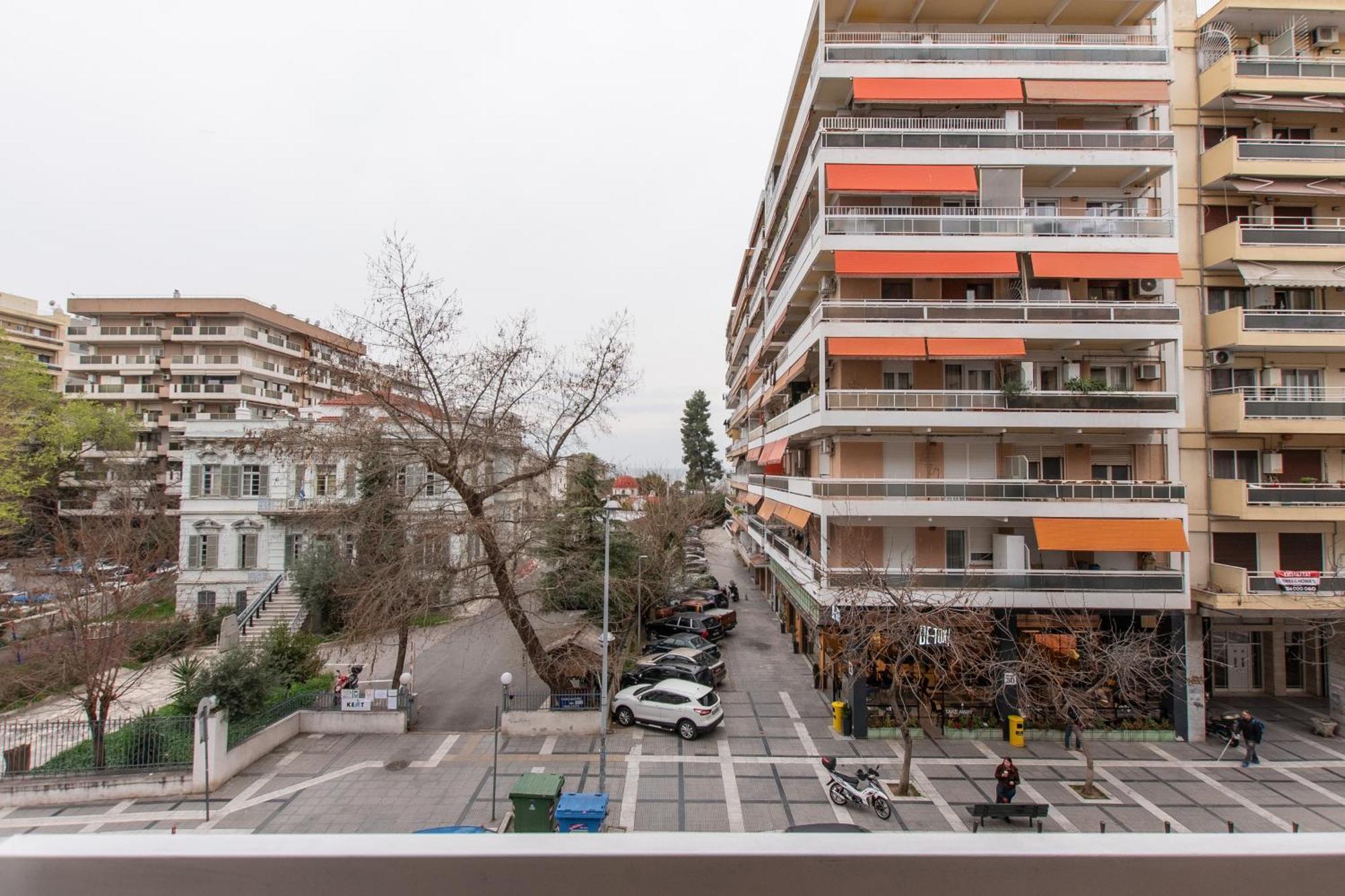 Houseloft Queen Olga Casa Thessaloniki Exterior photo